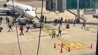 ¡Se reportó situación irregular en aeropuerto de Maiquetía con un vuelo de Laser Airlines!