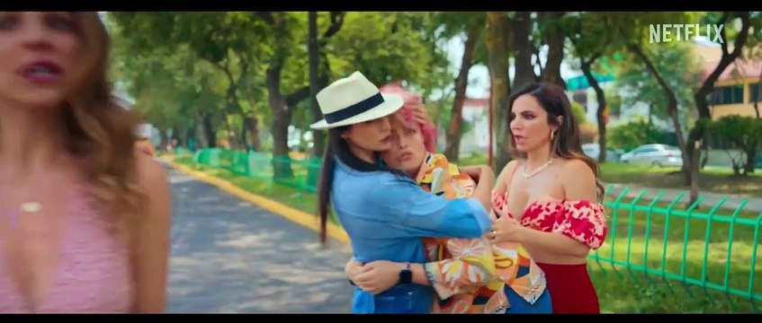 Reines en fuite Bande-annonce (ES)