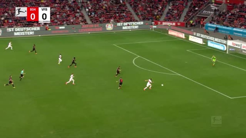 Le Bayer Leverkusen n'en finit plus de faire des miracles (vidéo)