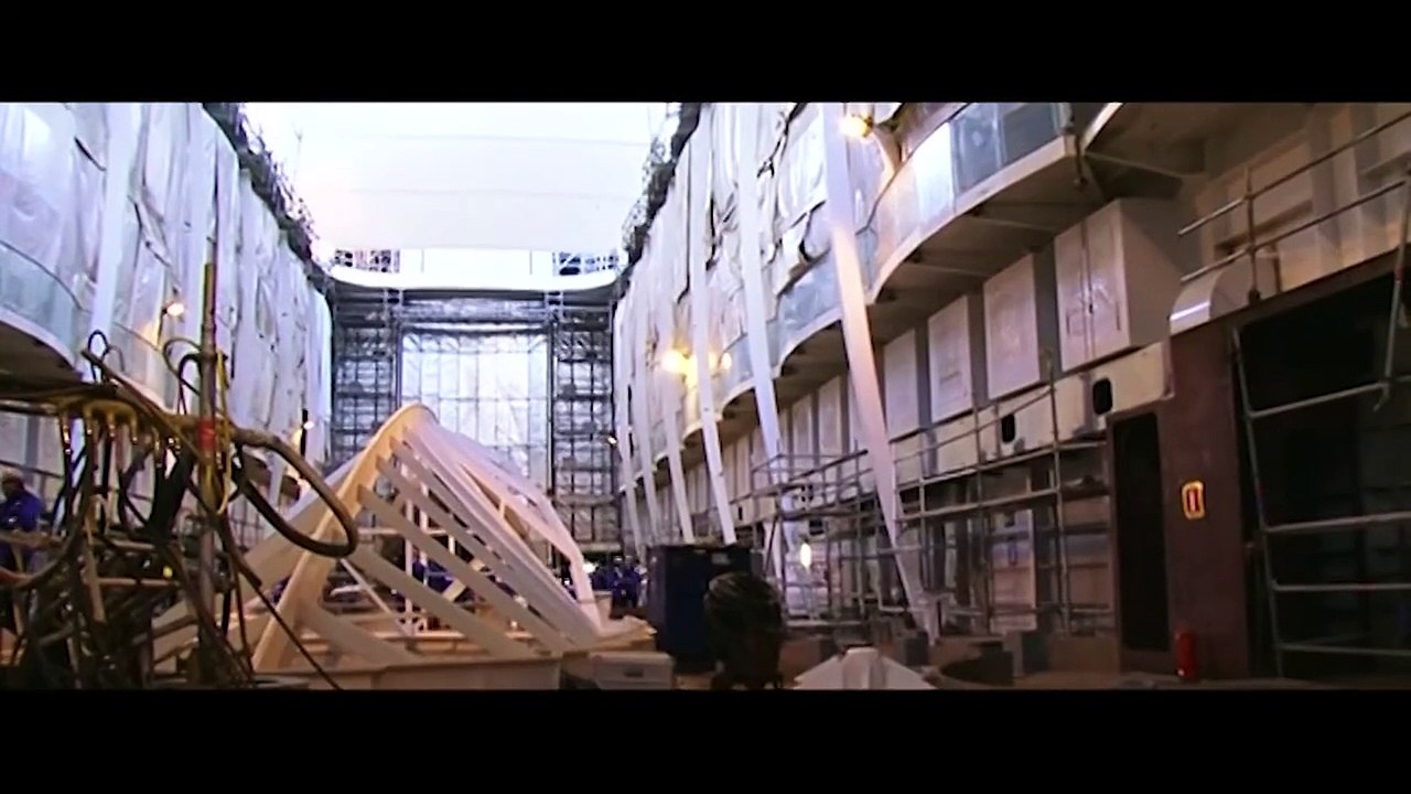 Qui sont les concepteurs de "L'Oasis of the Seas", le plus gros paquebot du monde ?