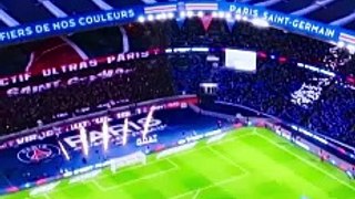 #PSG #champion de #France  sans jouer !  À 3 journées du terme de la saison 2023-2024 de Ligue 1, le #Paris Saint-Germain est sacré champion de France pour la 12eme fois. Les Rouge & Bleu remportent le 50e #trophée de leur #Histoire (place aux rageux )