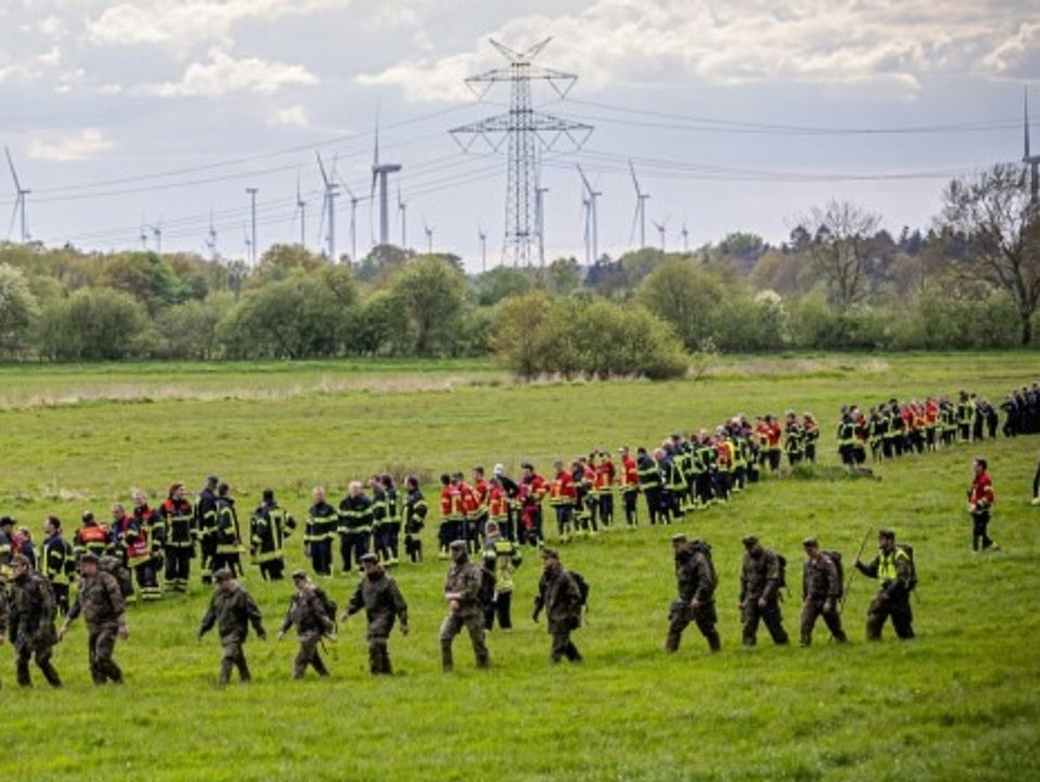Vermisster arian: bisher größte suchaktion bleibt erfolglos