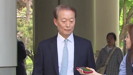 '블랙리스트 의혹' 백운규 첫 공판..."법 규정 따라 공무수행" / YTN