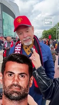 Manchester United taraftarı hocaları telaffuz etmeye çalıştı: Ortaya çok komik görüntüler çıktı!