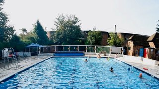 Petersfield Open Air Swimming Pool reopens for summer