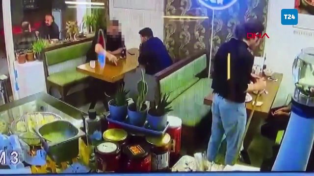 Silahla vuruldu, çay içmeye devam etti; çorbacıda silahlı saldırı güvenlik kamerasında