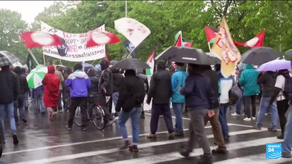 Italie : des centaines de militants manifestent contre la réunion sur le climat du G7 à Turin