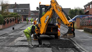 'We'd do a better job': Chorley Council's bid for pothole-filling powers