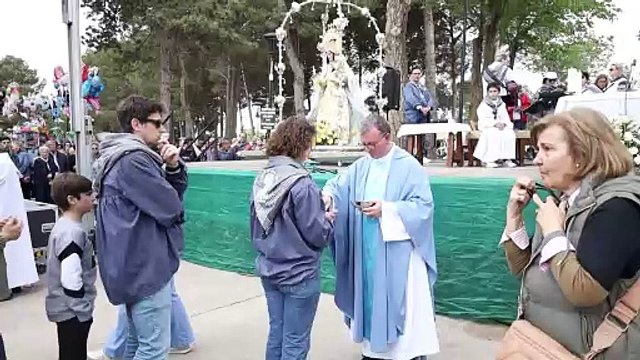 Más de 30.000 romeros impulsan a la Virgen de las Viñas hasta la Pinilla sorteando la lluvia