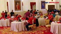 Bareng Menteri dan Relawan, Begini Momen Jokowi Asyik Nonton Timnas Indonesia U-23
