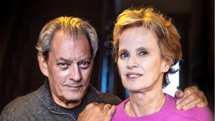 GALA VIDEO - Mort de Paul Auster : les déchirantes confidences de sa femme sur le cancer qui l’a emporté