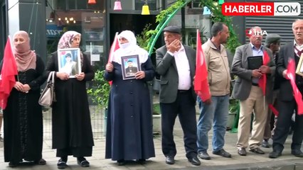 Vanlı ailelerin yağmura rağmen evlat nöbeti sürüyor