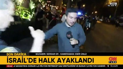 İsrail polisinden CNN TÜRK'e müdahale! Göstericiler muhabiri korudu!