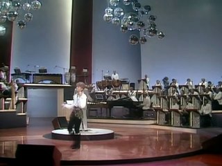 OLIVIA NEWTON-JOHN - Deeper than the Night / Hopelessly Devoted to You (live) (Rotterdam 1981)