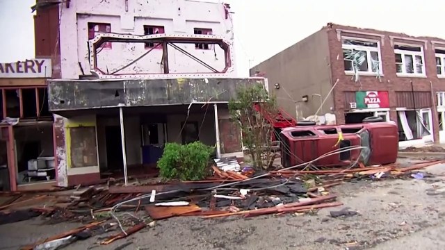 Deadly tornadoes rip through Oklahoma
