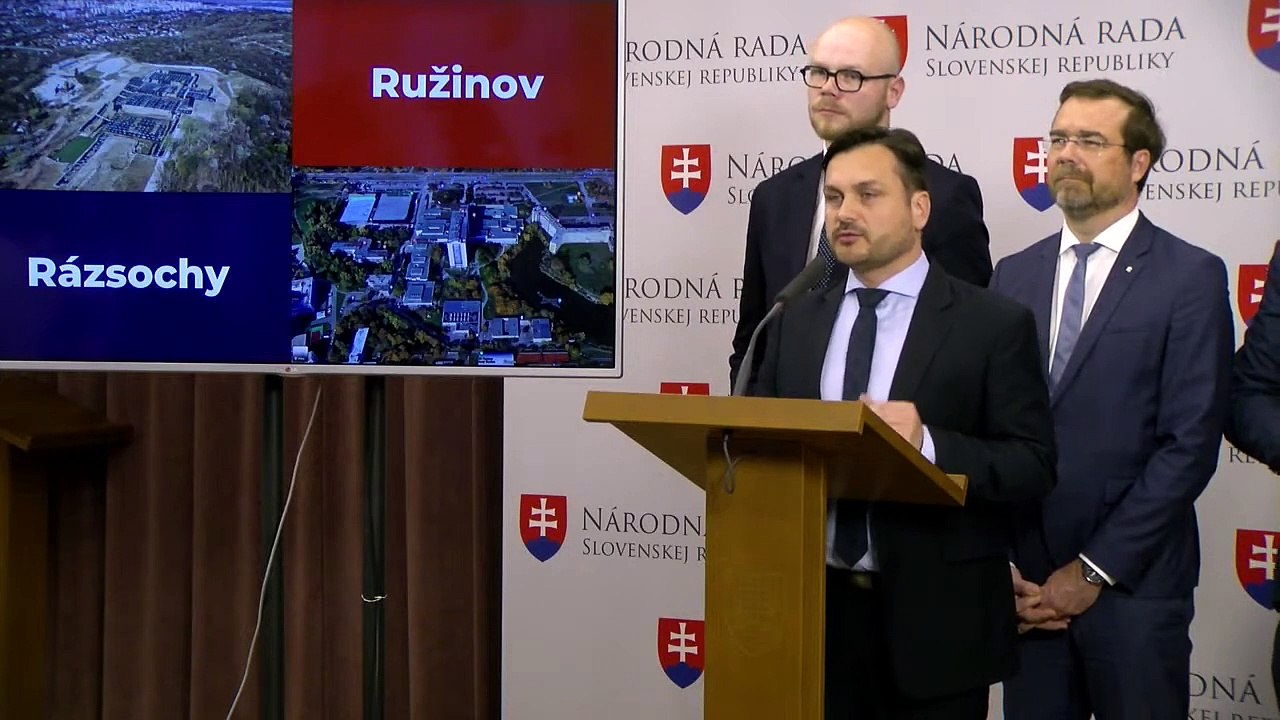 PS, KDH a hnutie Slovensko zbierajú podpisy na odvolanie Z. Dolinkovej