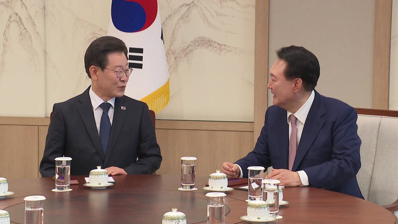 성과없는 '빈손회담'...민주, 입법 드라이브 거나? [앵커리포트] / YTN