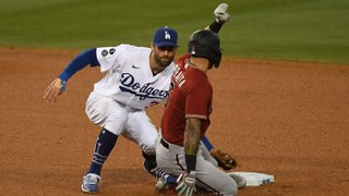Phillies Lead Angels, Dodgers Battle D-Backs: Game Updates