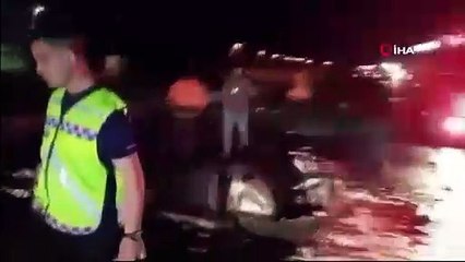 Ulukışla - Pozantı yolunda zincirleme kaza: 2 ölü