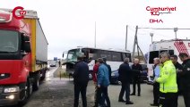 Silivri'de işçileri taşıyan servis minibüsü ile midibüs çarpıştı: 1'ağır 6 yaralı