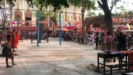 សង្ក្រានឆ្នាំថ្មី,មហាសង្រ្កាន្តខ្មែរ,លេងល្បែង⁣ប្រជាប្រិយ,ចូលឆ្នាំខ្មែរ ,Sangkrant,Moha Sangkrant,Khmer New Year  (4)