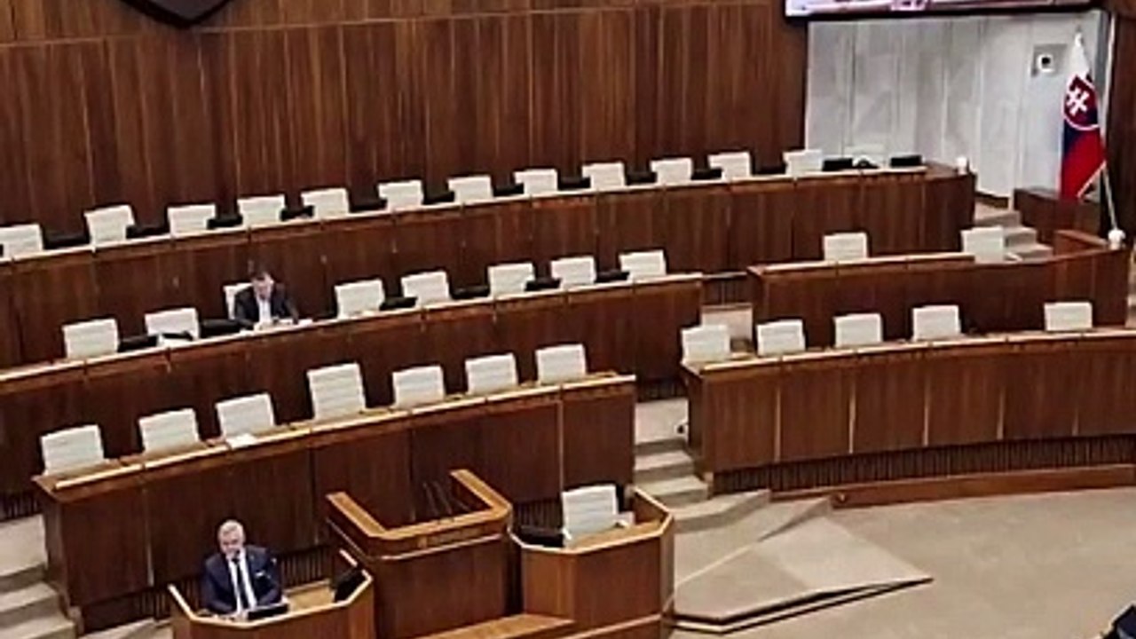 ZÁZNAM: Rokovanie NR SR