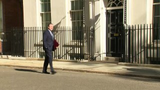 Ministers arrive at No 10 as election campaigns continue