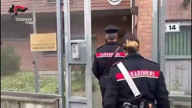 Aveva una serra per coltivare marijuana: denunciato 34enne nel Torinese