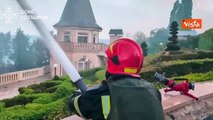 Attacco russo a Odessa, in fiamme il castello di 