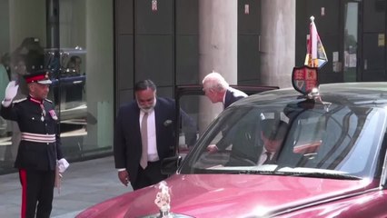 Carlos III reanuda su actividad pública casi tres meses después de anunciar que padece cáncer