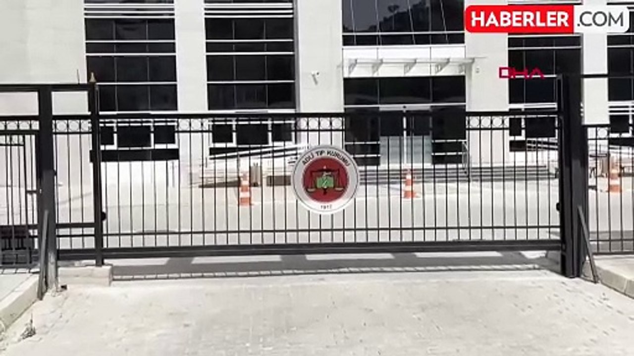 Yer: İzmir! Sokak ortasında insan derisi bulundu