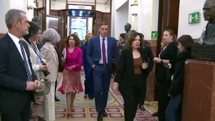 Feijóo pide que Sánchez comparezca en el Congreso y denunciará al CIS