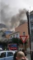 Il video dell'incendio in un'officina navale a Monopoli: la nube di fumo nero invade la città