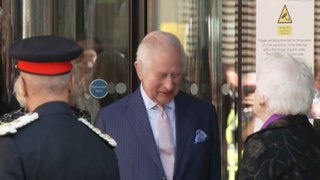 El rey Carlos III protagoniza su primer compromiso público tras la noticia de su cáncer