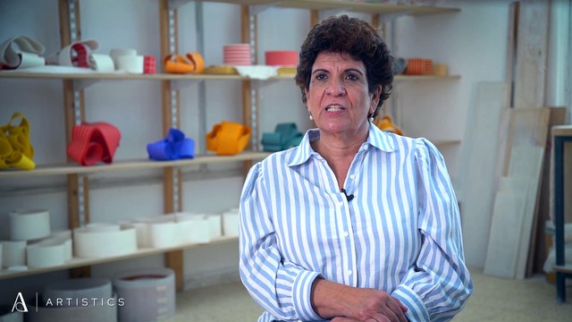 Ribbon-like Sculptures in Paper Porcelain I In the Studio with Ceramic Artist Simcha Even-Chen