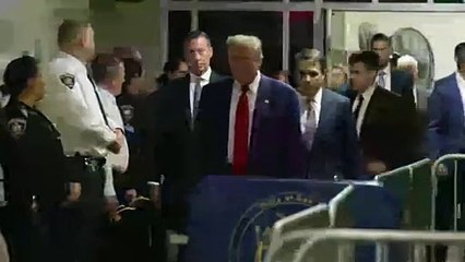 Juez de Nueva York multa a Trump con 9.000 dólares por ultraje al tribunal