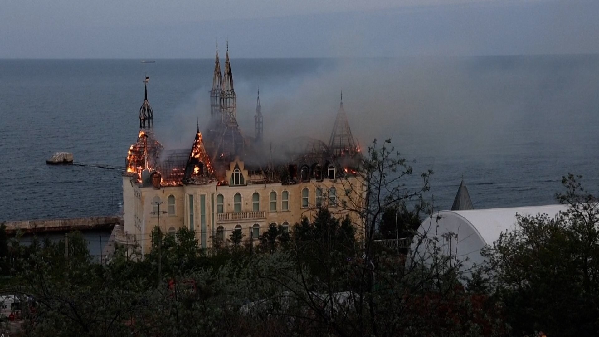 Atacan el 'castillo de Harry Potter' en Odesa con un misil ruso
