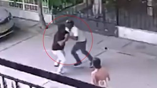 En video: policía desarmó a ladrón que intentó atracarlo junto a su esposa embarazada