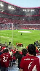 Champions League: !La salida de los equipos al terreno de juego!