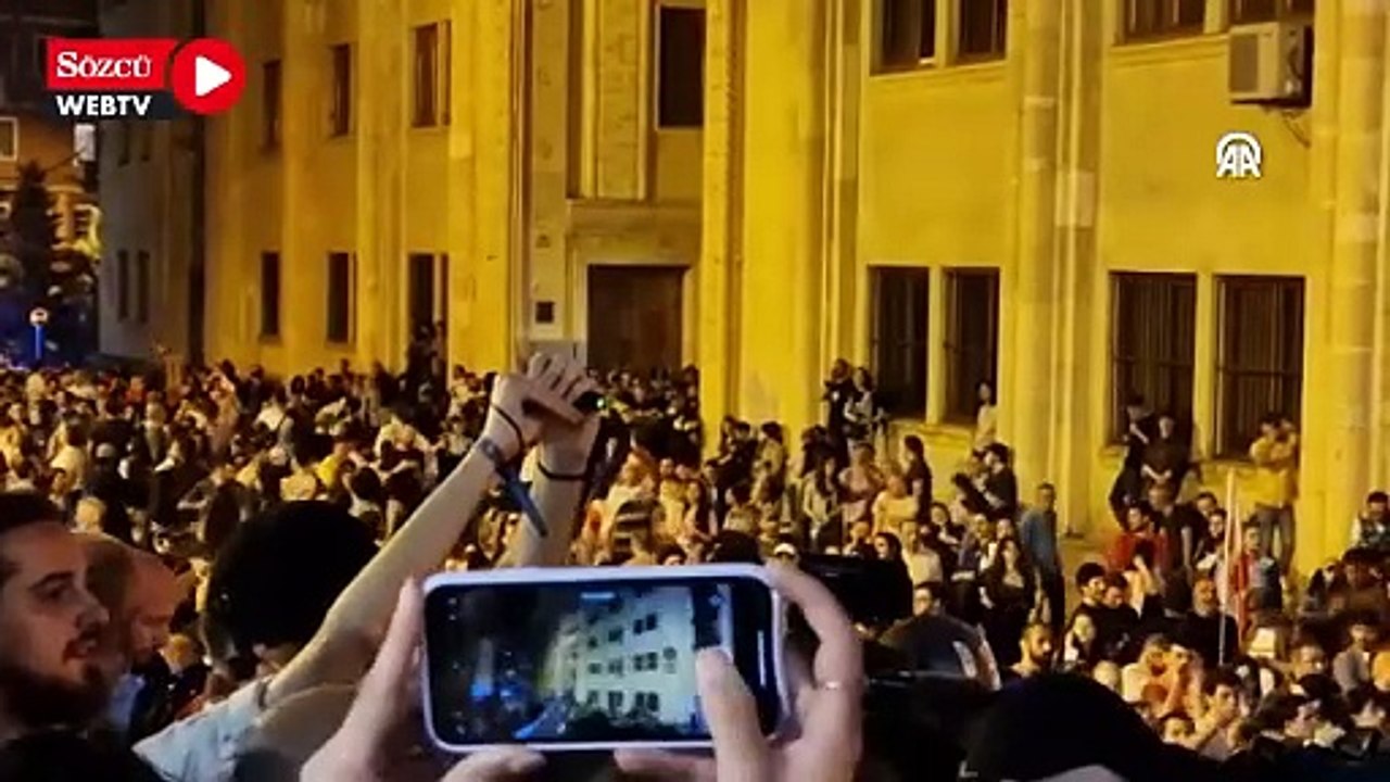 Gürcistan'da "yabancı etkinin şeffaflığı" yasa tasarısı gösterilerine polis müdahalesi