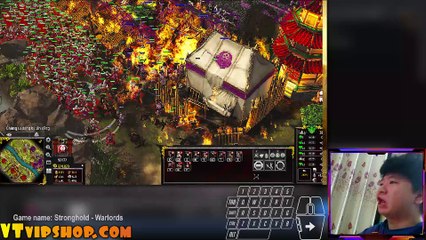 Cute Vietnamese game play RTS games (3)