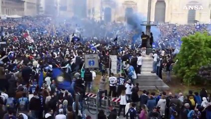 Scudetto Inter, Piazza Duomo piena di tifosi per la festa