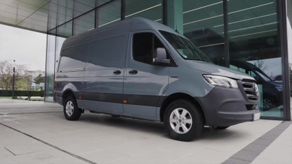 Mercedes-Benz eSprinter PRO Design Preview in Blue grey