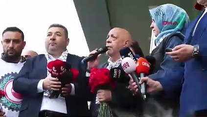 HAK-İŞ Taksim'de Kazancı Yokuşu'na karanfil bıraktı