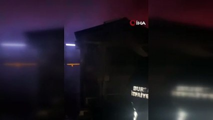 Bursa’da kümesler kundaklandı, 150 güvercin yanarak telef oldu