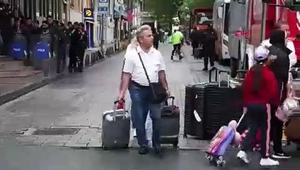 1 Mayıs'tan Taksim'deki turistler de nasibini aldı