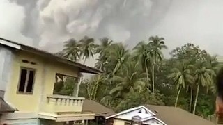 Извержение вулкана Руанг произошло в индонезийской провинции Северный Сулавеси