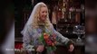 Friends: Phoebe marries Mike