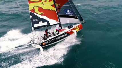Fédération Française de Voile 2024 / AU LARGE AU FÉMININ