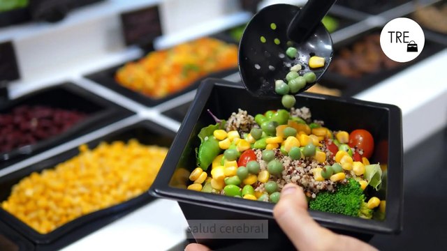 Estos son los cuatro tipos de alimentos aconsejados por Harvard para evitar el deterioro del cerebro